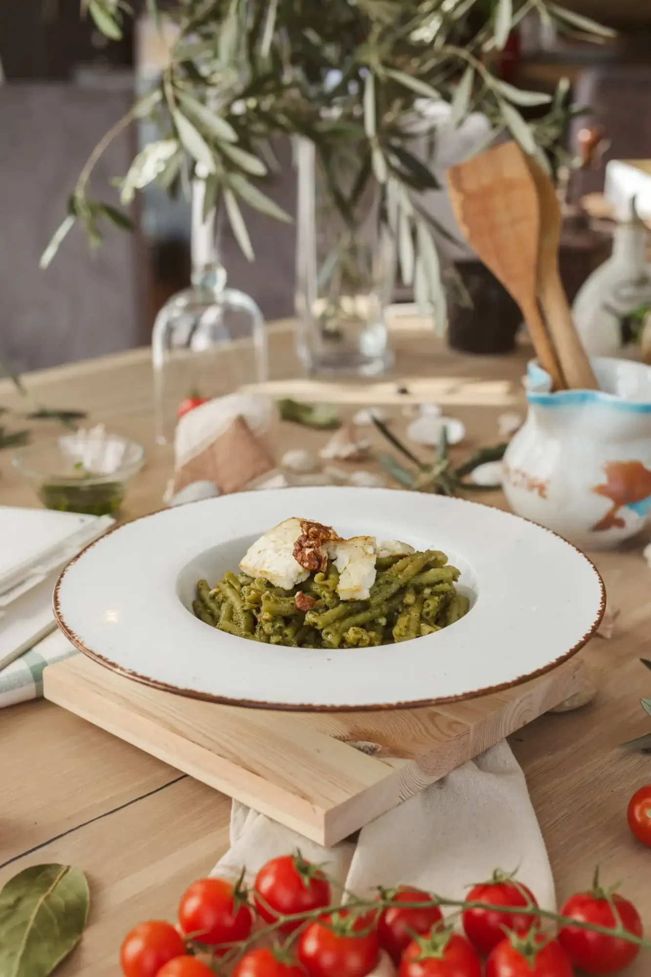 surle-od-sparoga-s-pestom-scaled-1